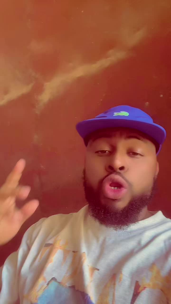 @DaMiLo🧨🐇