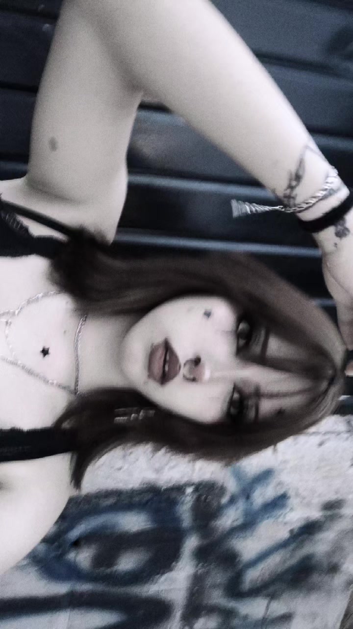 @๏ธ