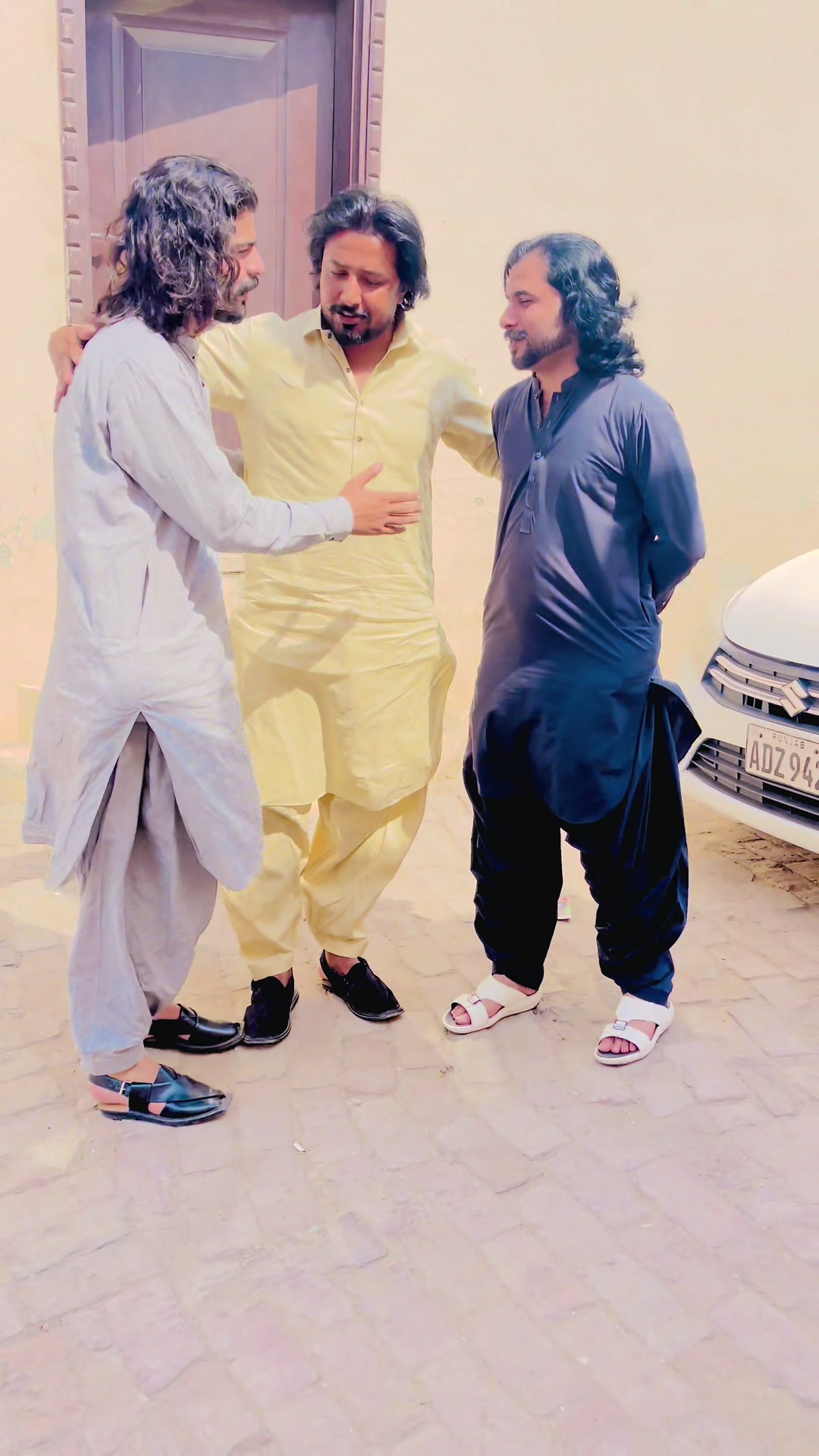 @Mazhar Waqar830