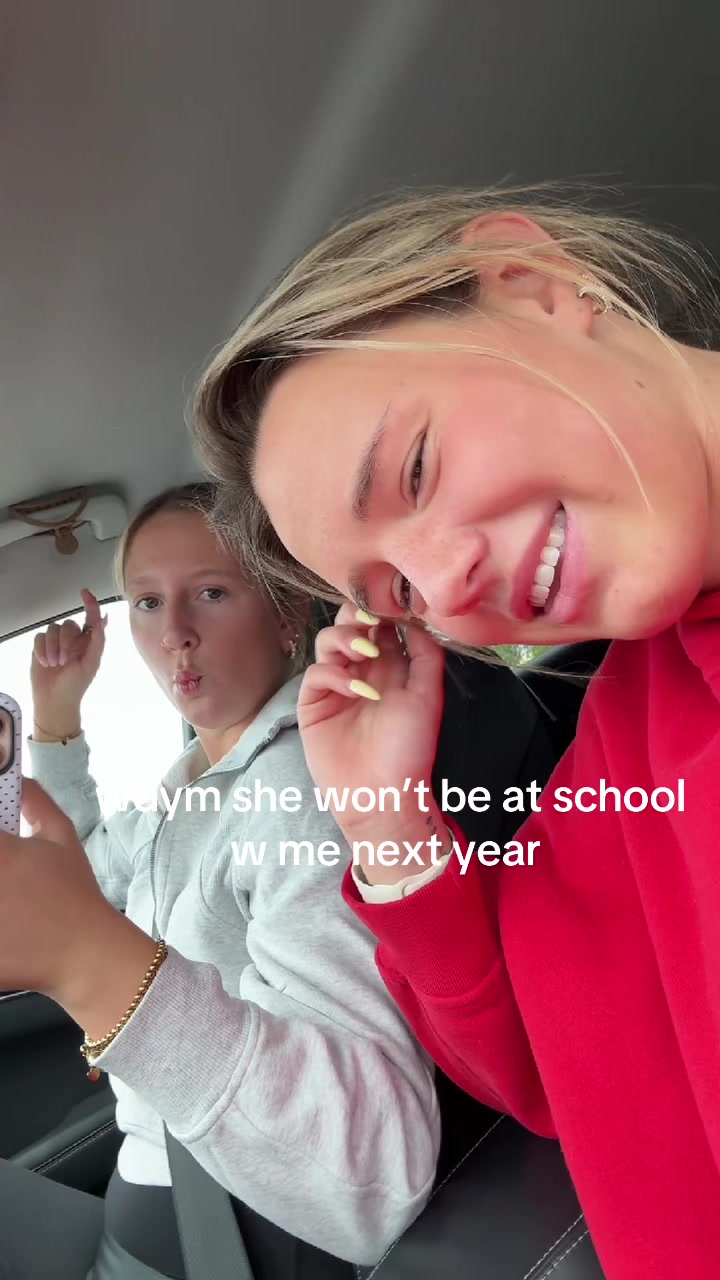 @Mil🥳