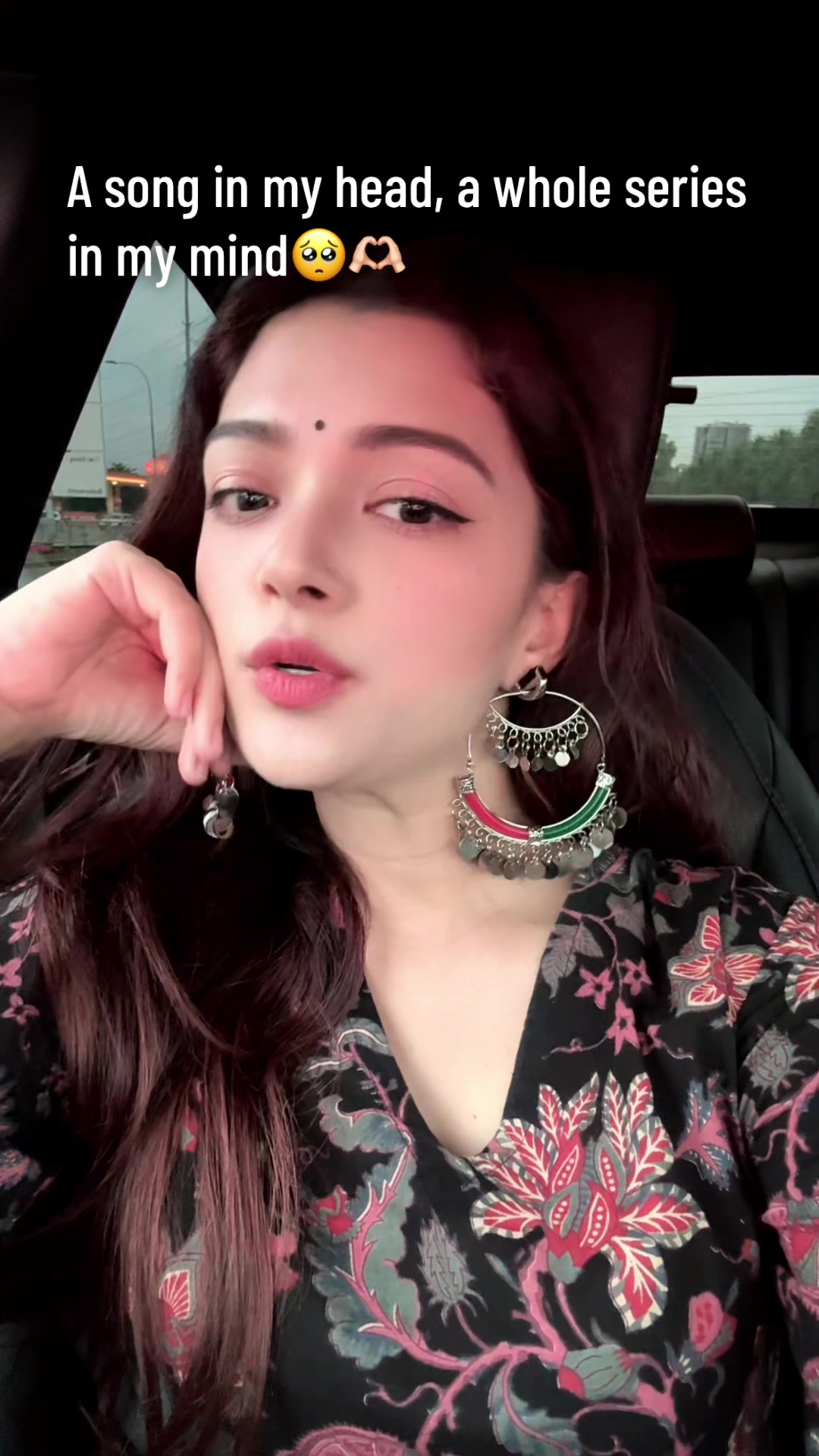 @🌸 SHAARU 🦋