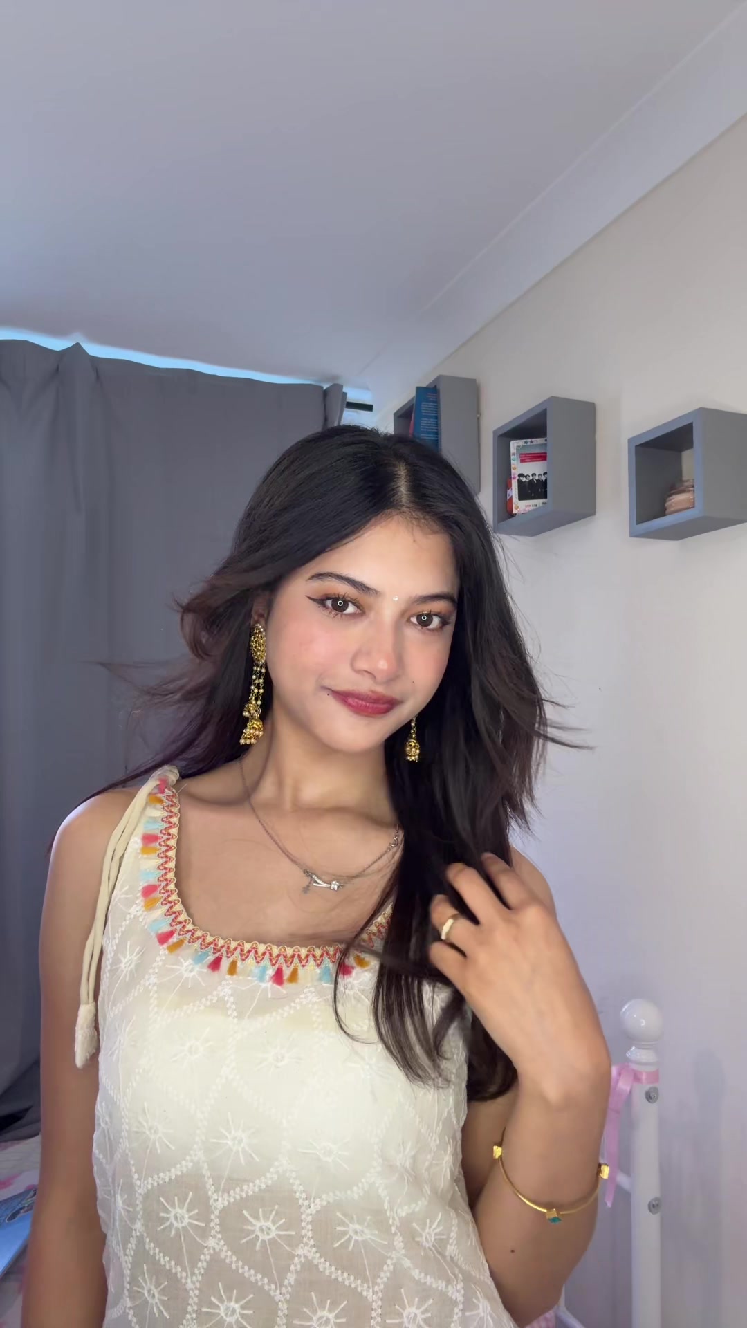@Simmiyaiii