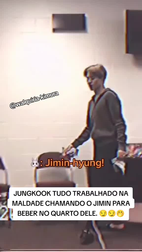 @walquíria Kimura🐰💜🐥