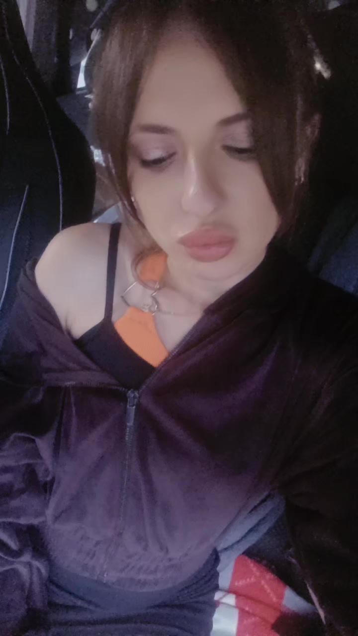 @yuliana