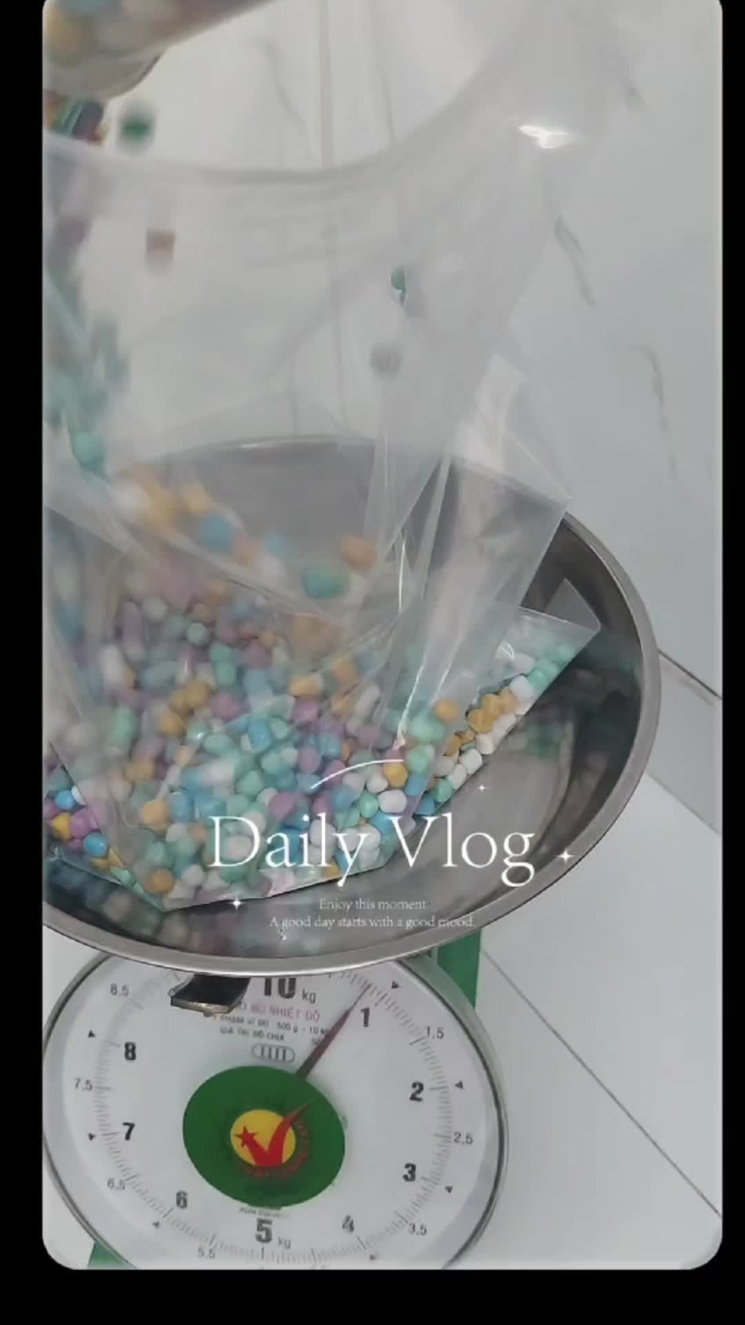 @Em b&eacute; của Mẹ
