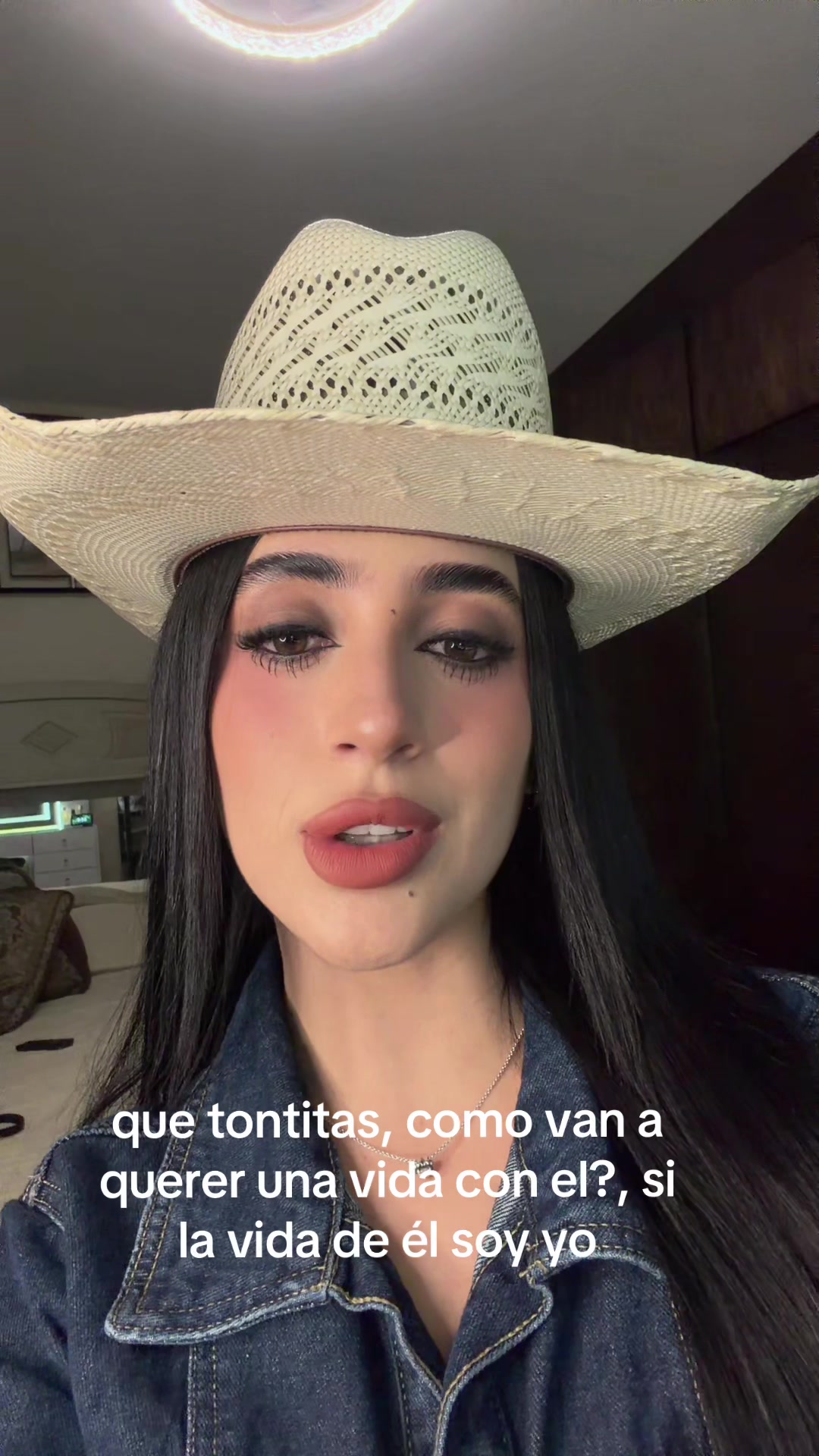 @𝑁𝑎𝑡𝑎𝑙𝑖𝑒