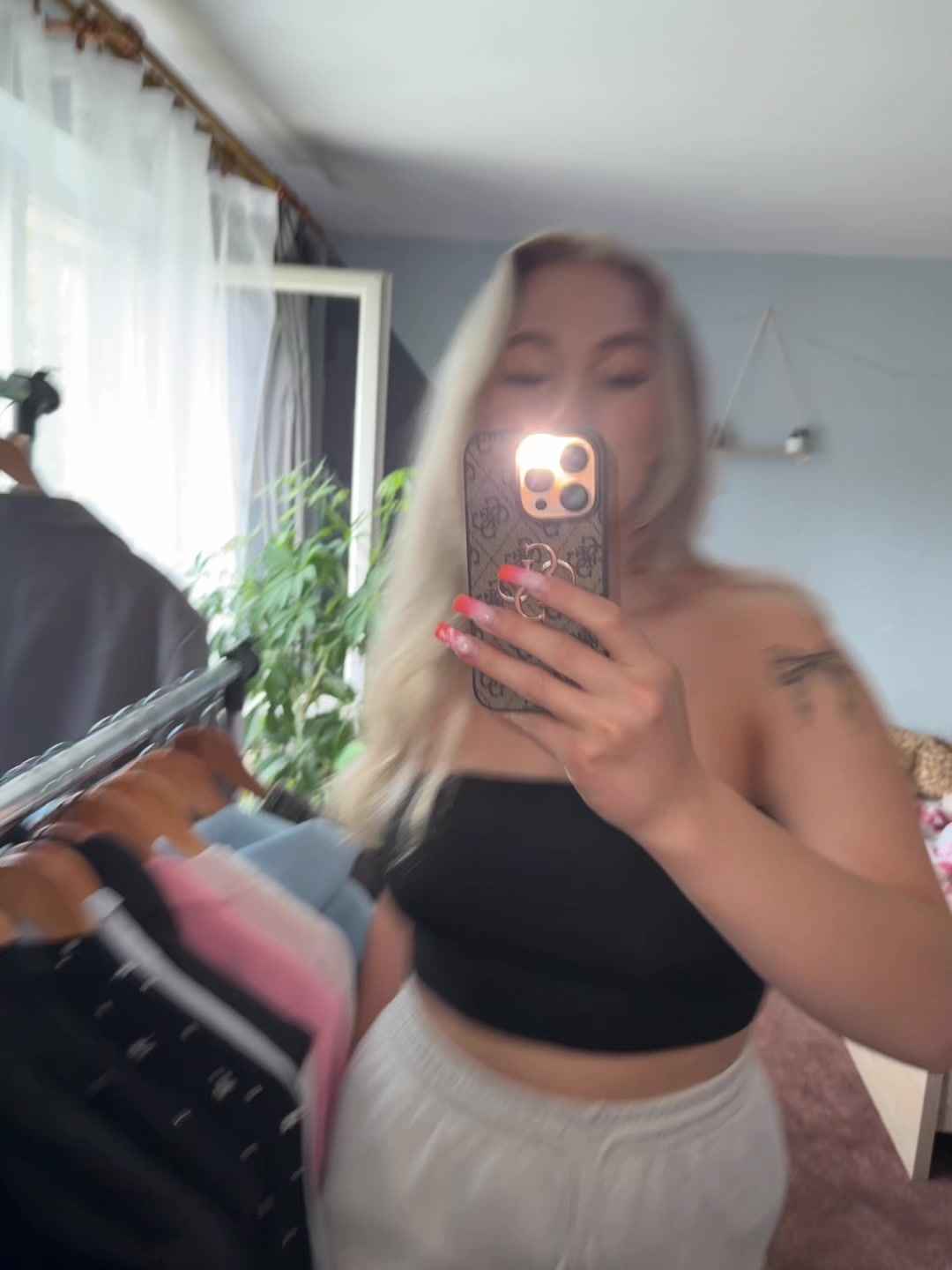 @777