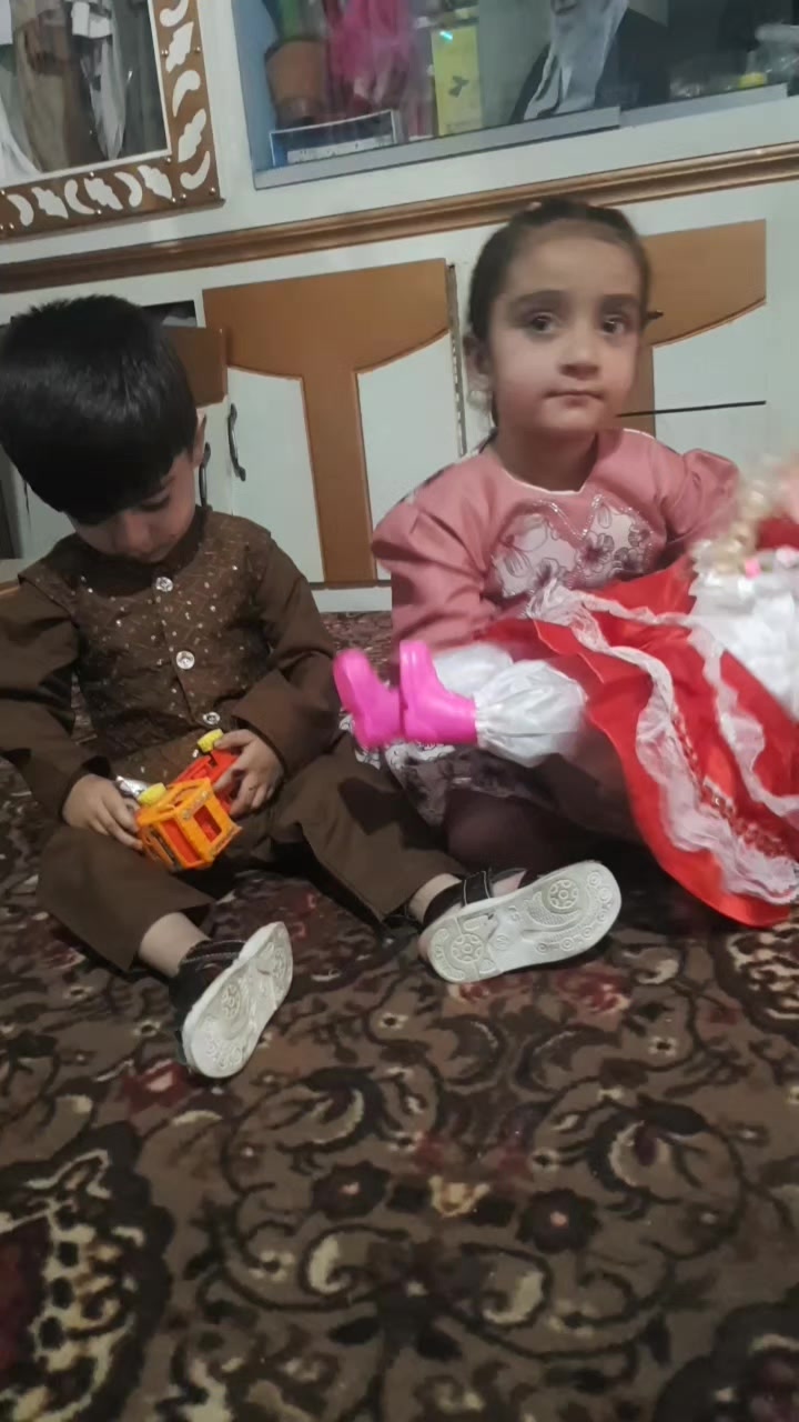 @AREEJ ZAHRA 1214