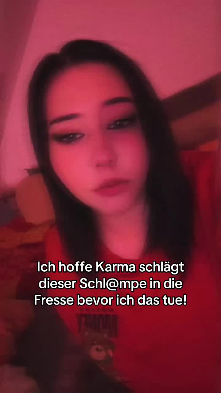 @mxllyXVIII