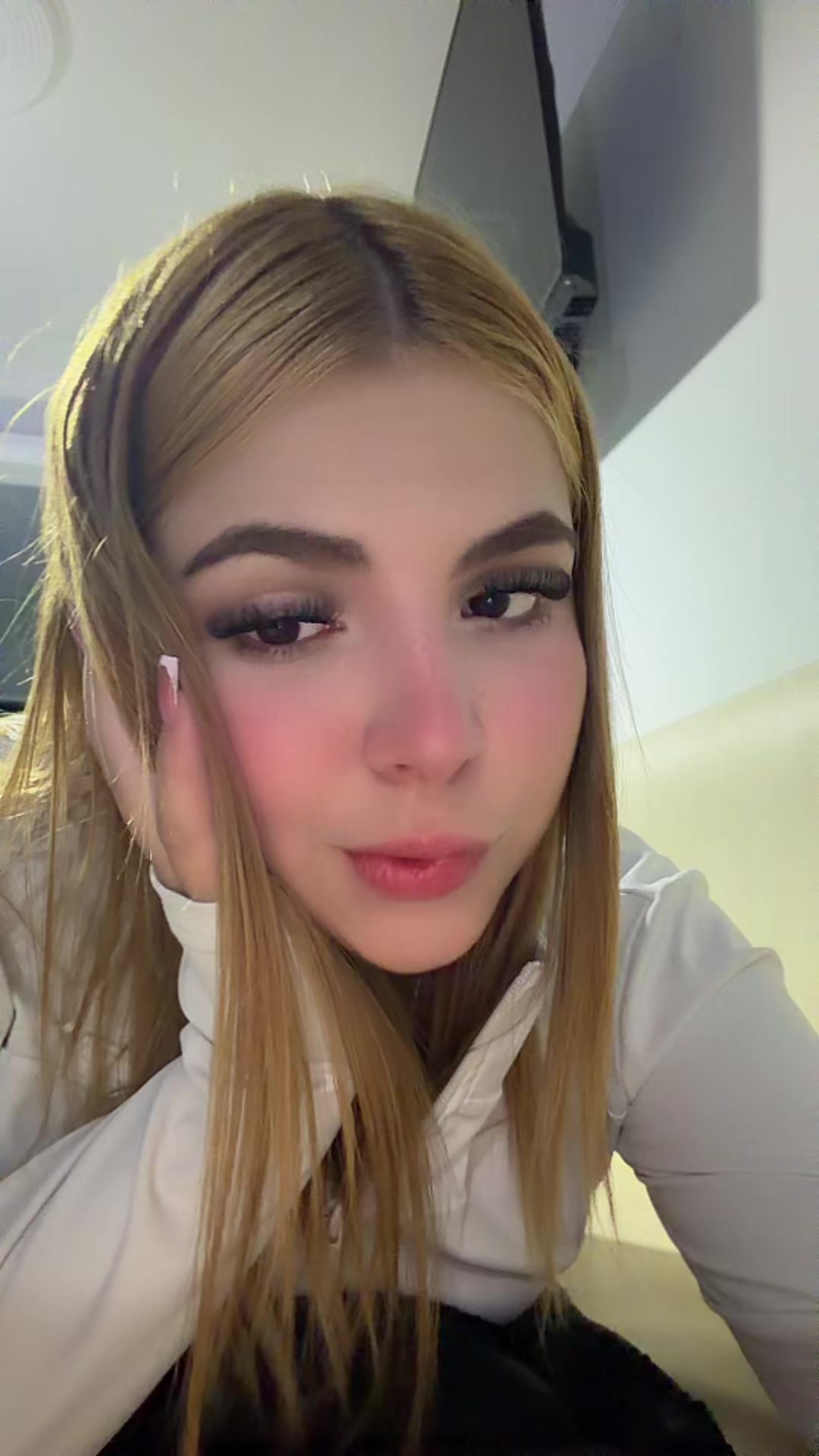 @Chris 👸🏼