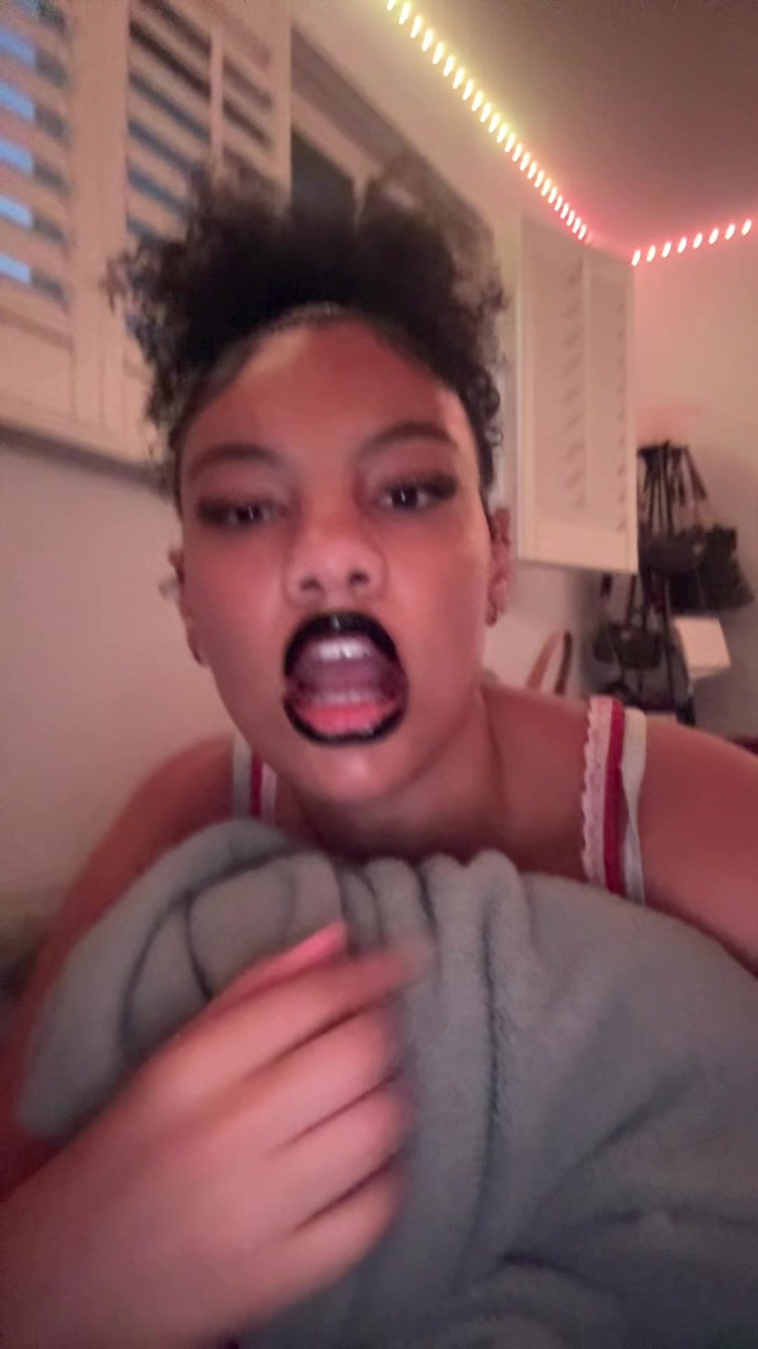 @𝒟𝑜𝓃𝓎𝒶💋