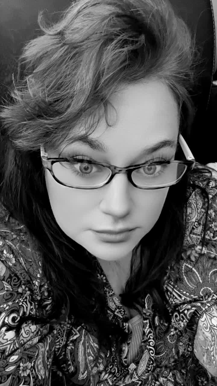 @Ronjangeorge1 Janet Radley💙💙