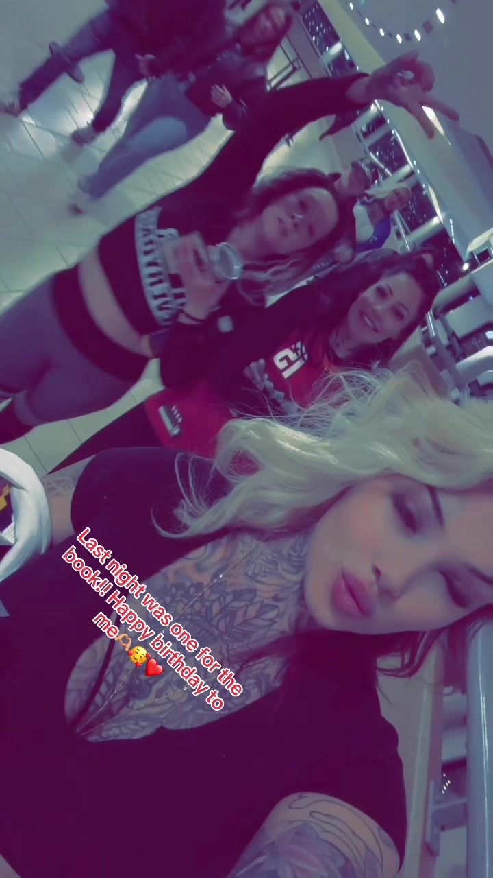 @MarilynRoe666