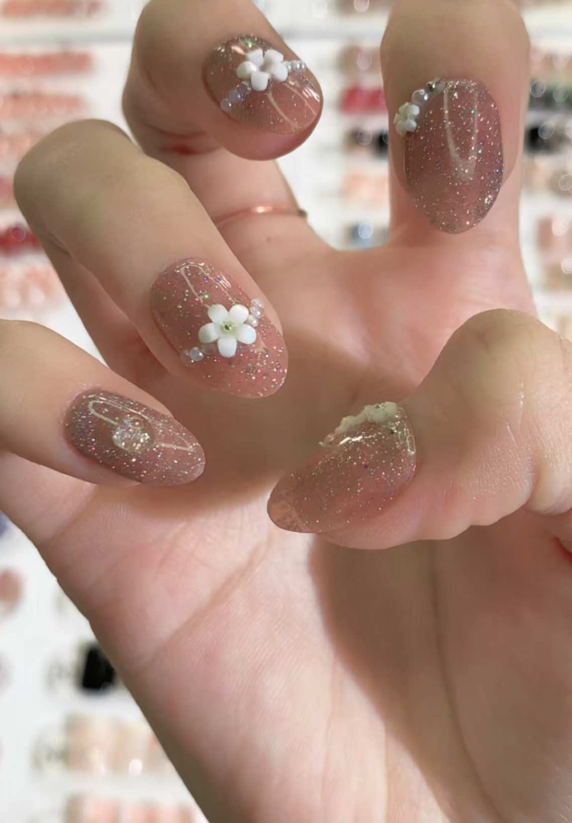 @Molly Nails Ind