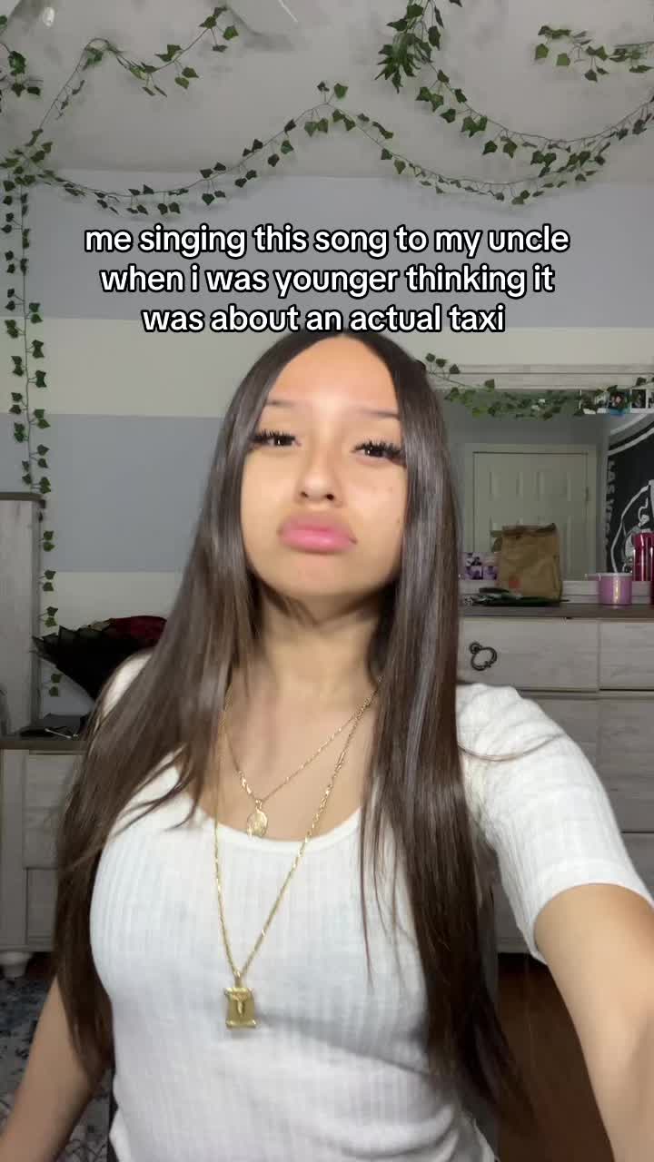 @𝐞𝐯𝐨𝐥𝐨𝐧𝐢