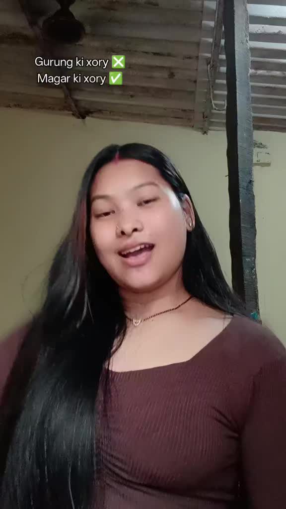 @Miss thapa 💋🤞