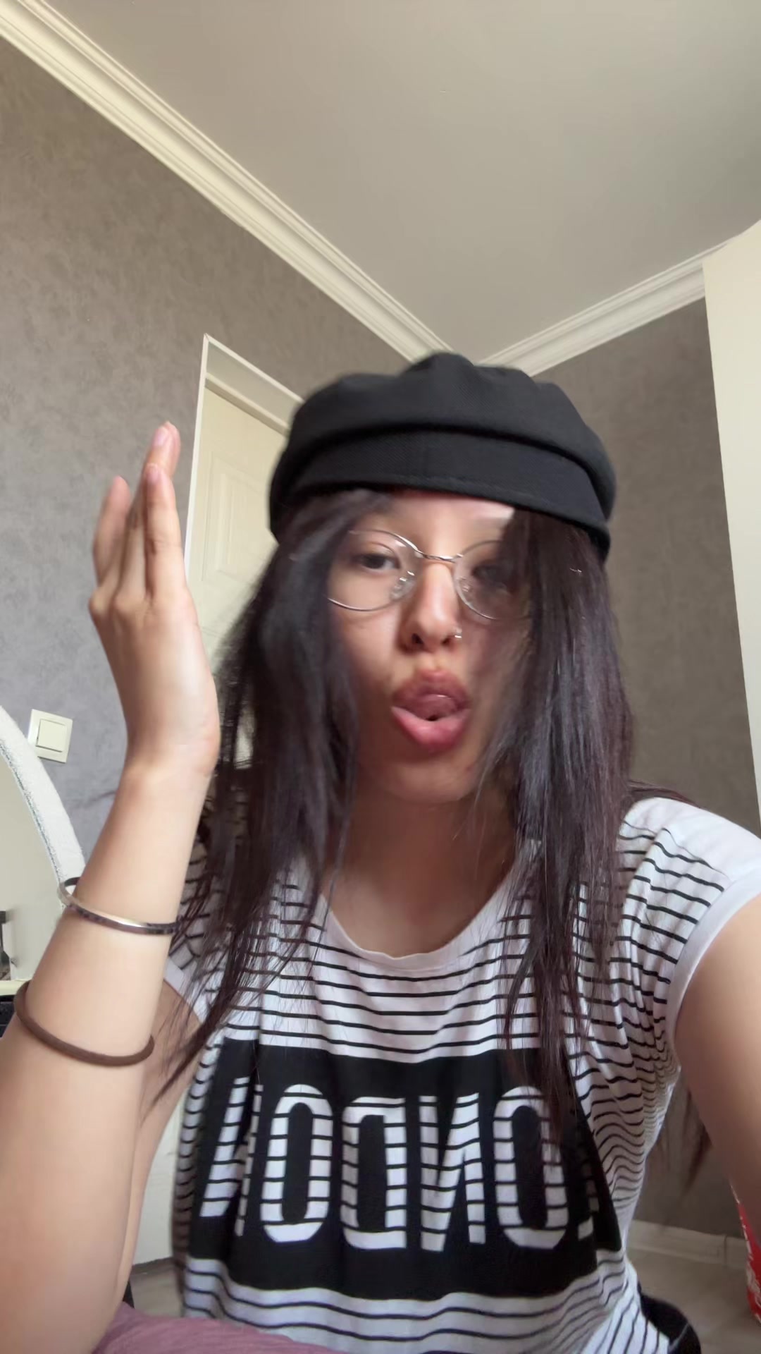 @elfelelvi
