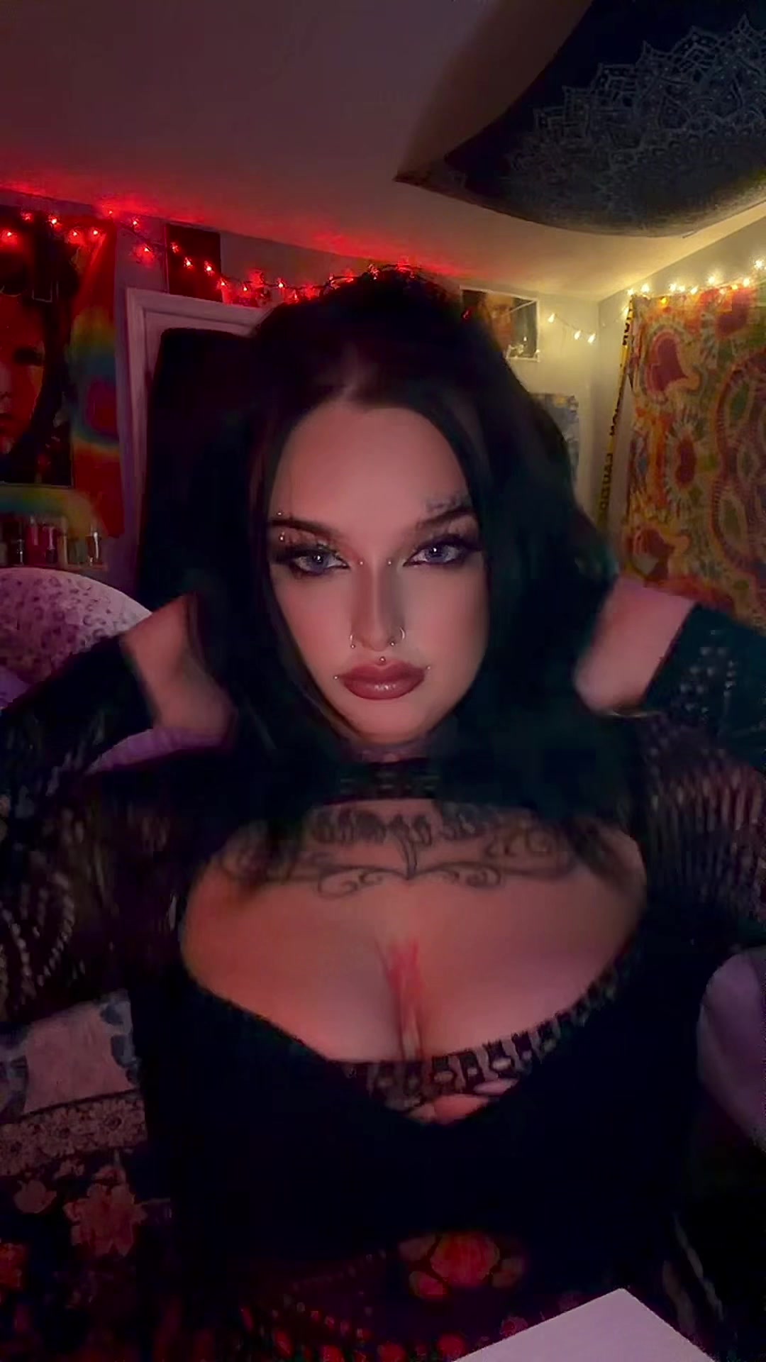 @𝔟𝔬𝔬𝔤𝔢𝔶𝔪𝔞𝔫