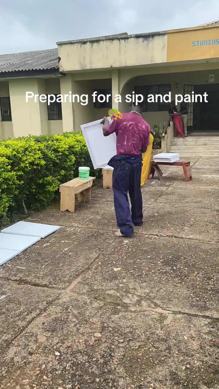 @Artist lifestyle