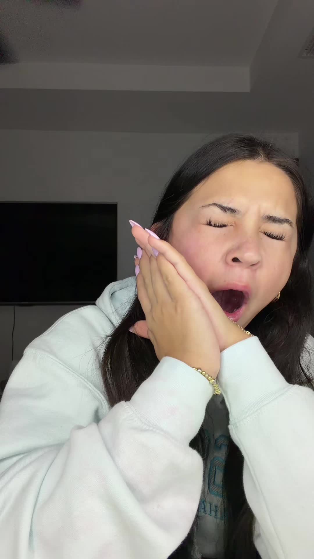 @ella