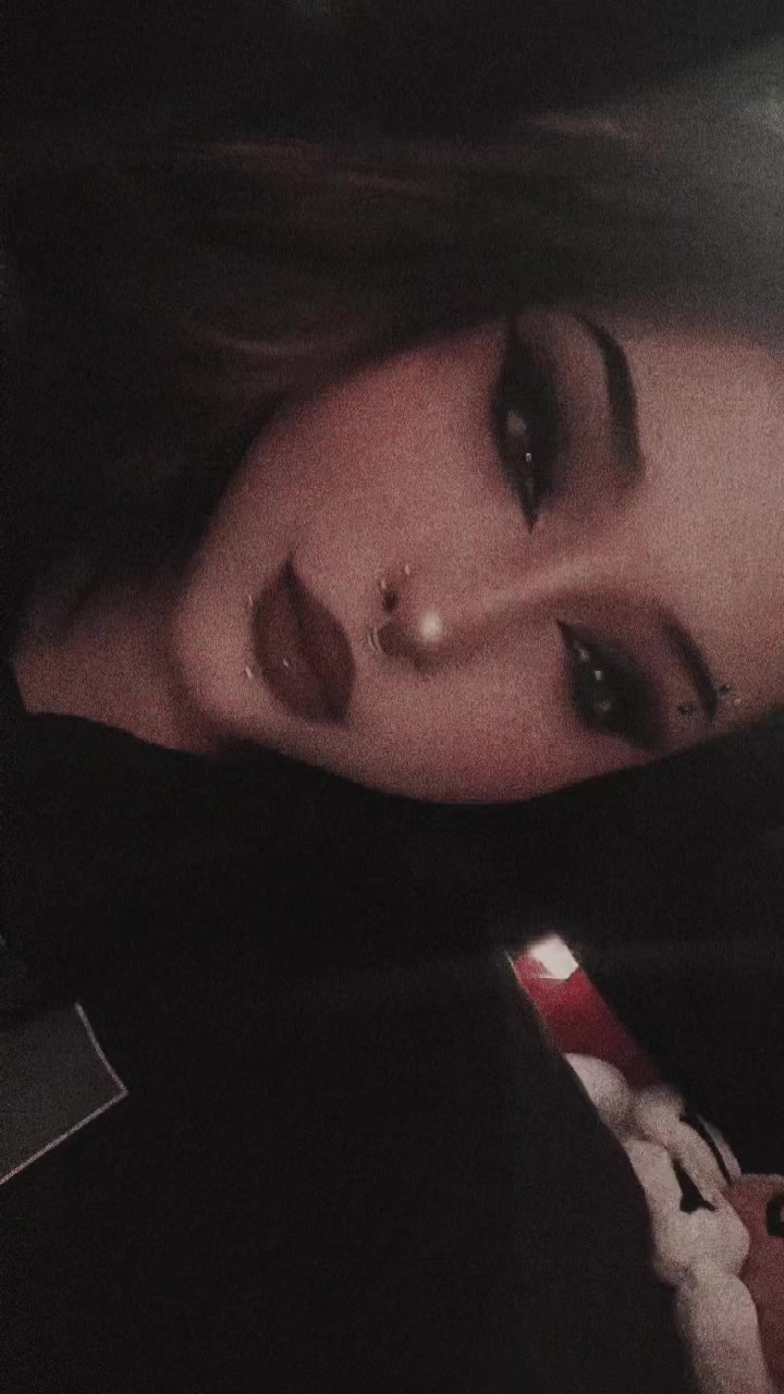 @🦇🖤CurvyCrypt🖤🦇