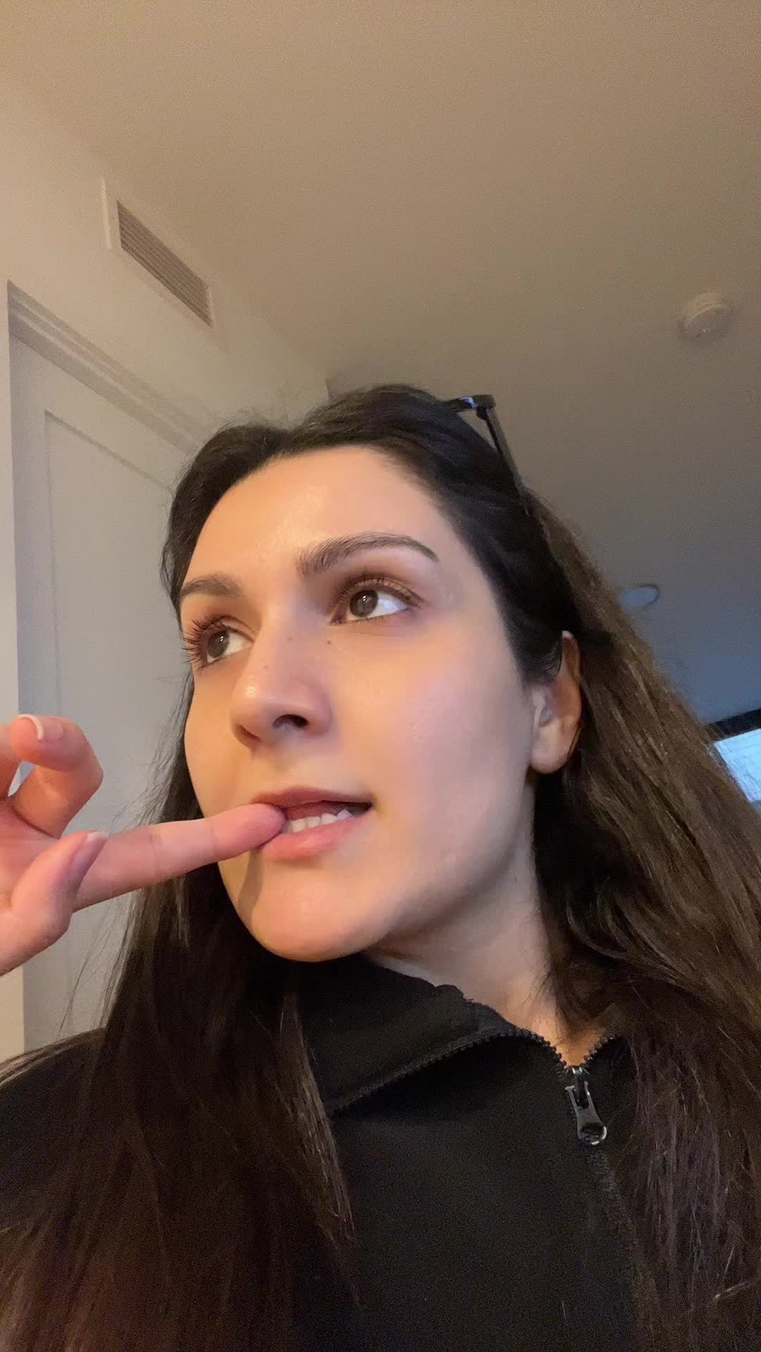 @notmalals