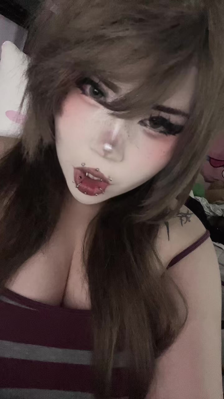 @lala:3