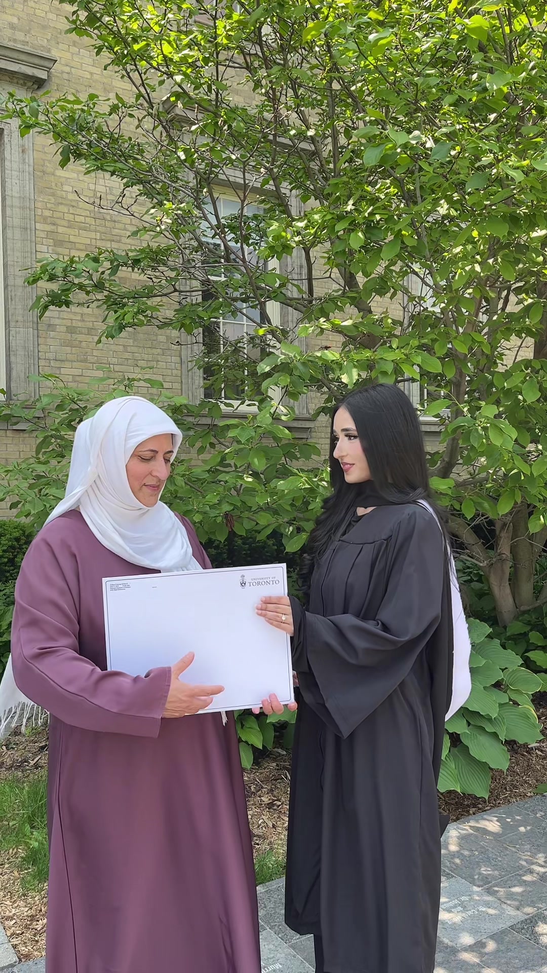 @Zahra Khan | Dental Student