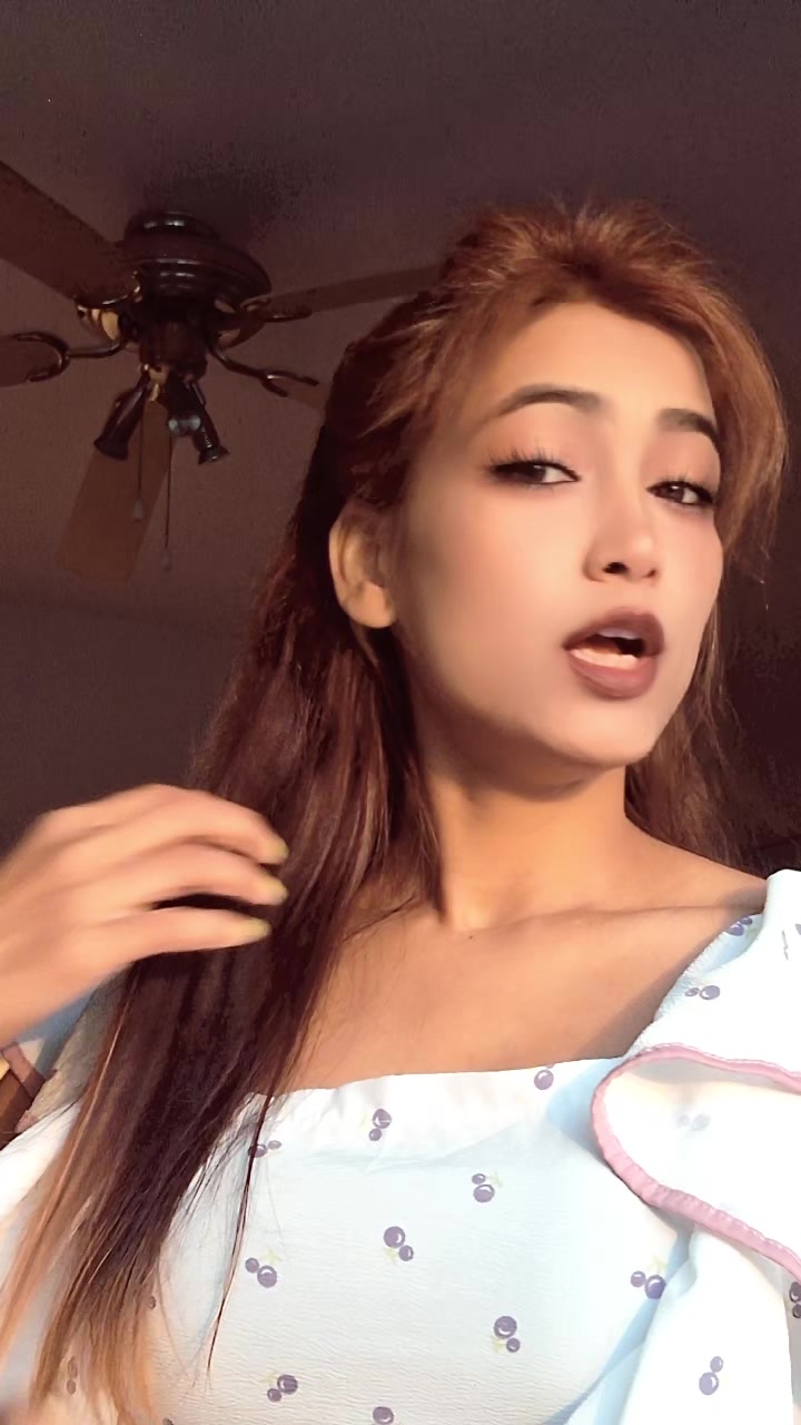 @Miss_👑M@nDaL🇳🇵❤️💍