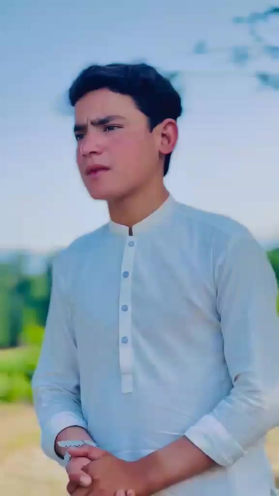 @Awais Zeeb 🕊️