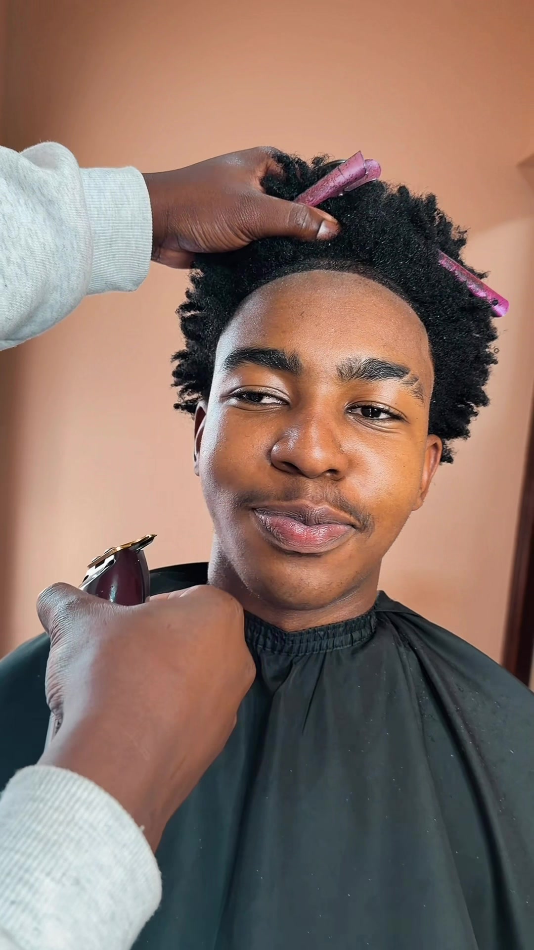 @THRONE CUTZ®