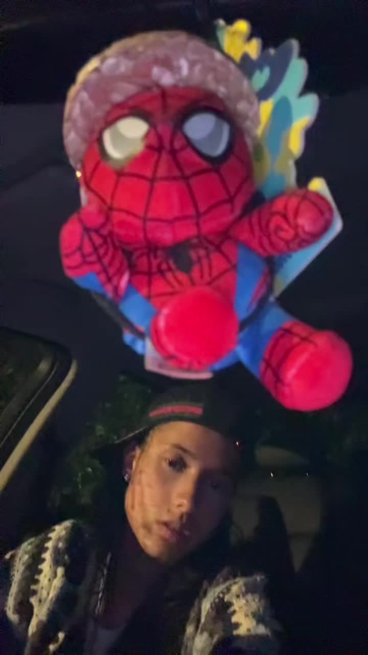 @SZ🃏🕷️🕸️