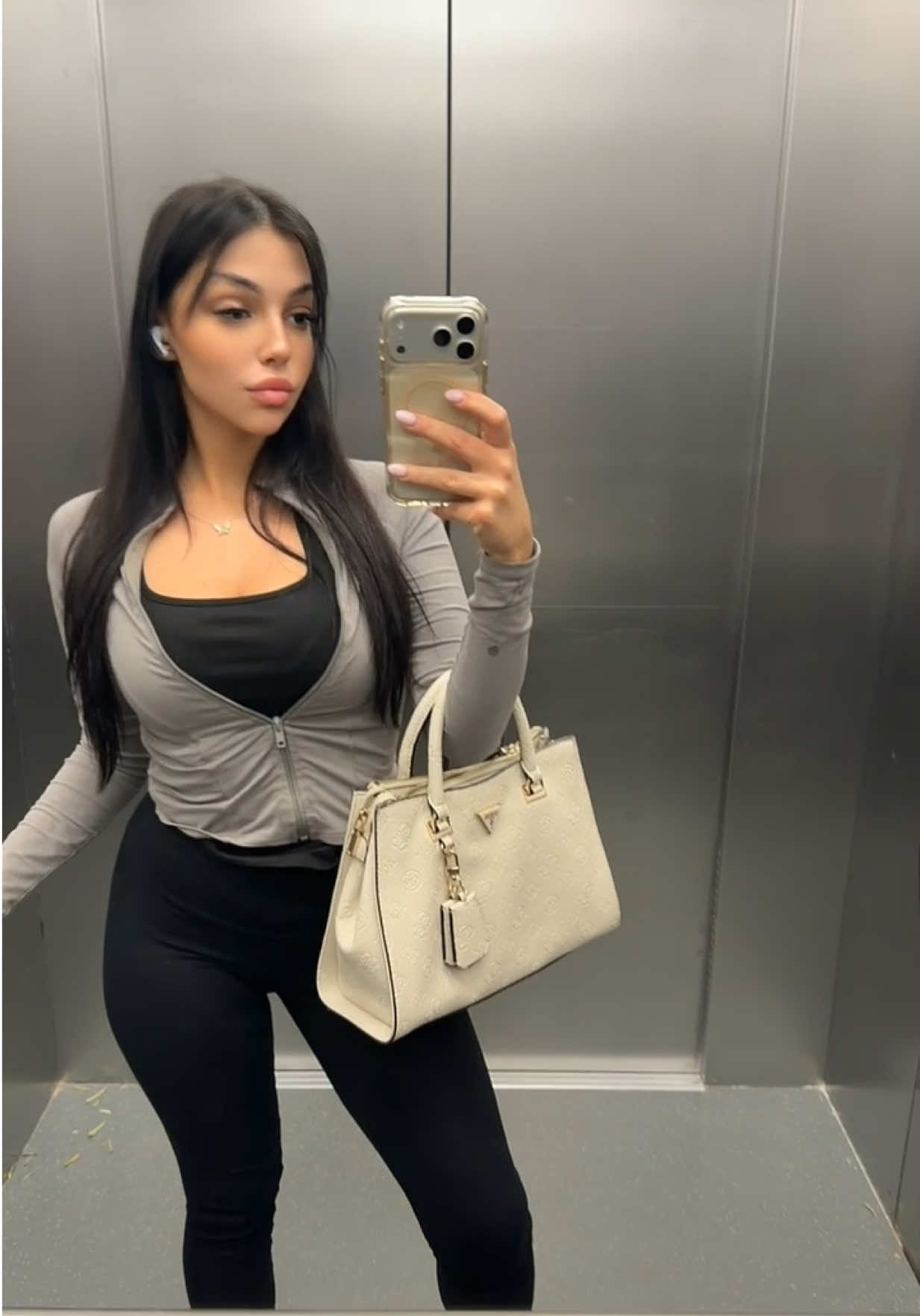 @BlackSenorita