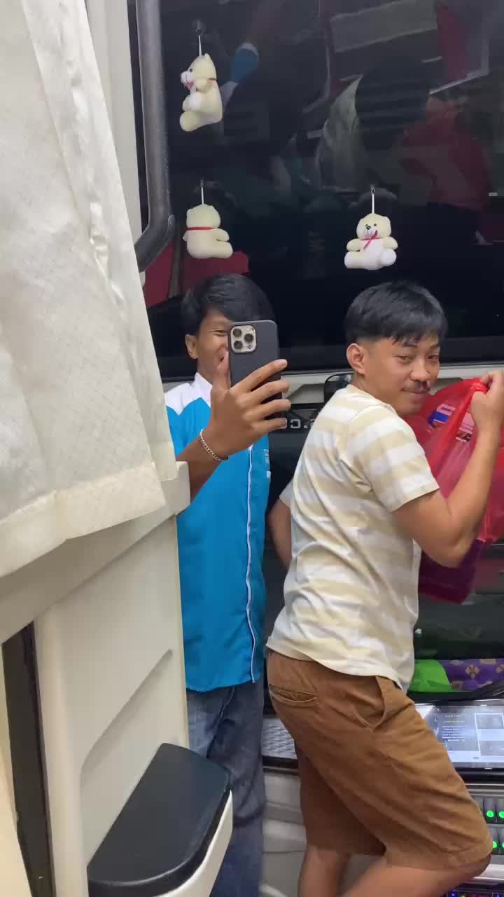 @OM PI 12 DA