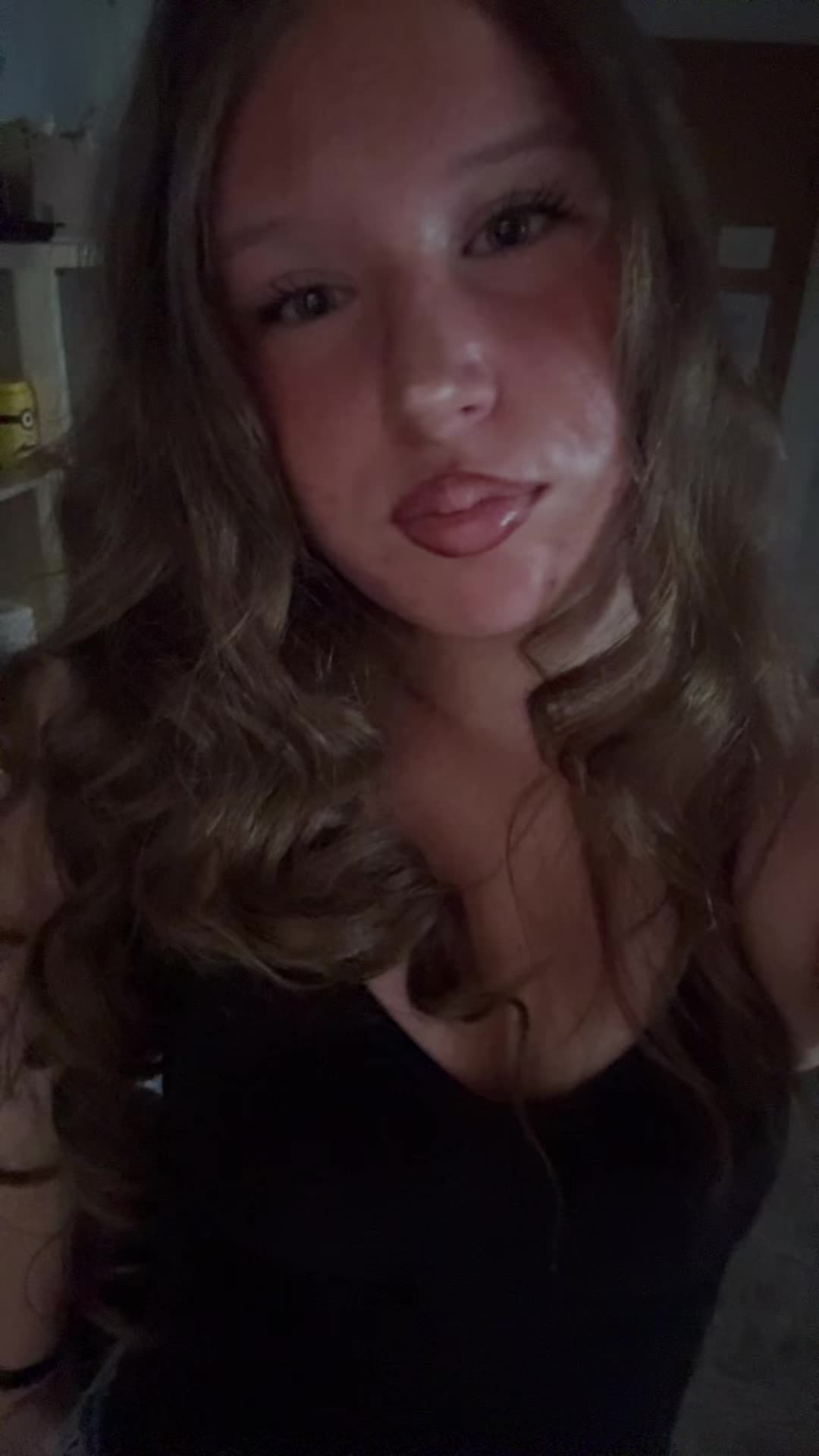 @🧛🏻&zwj;♀️