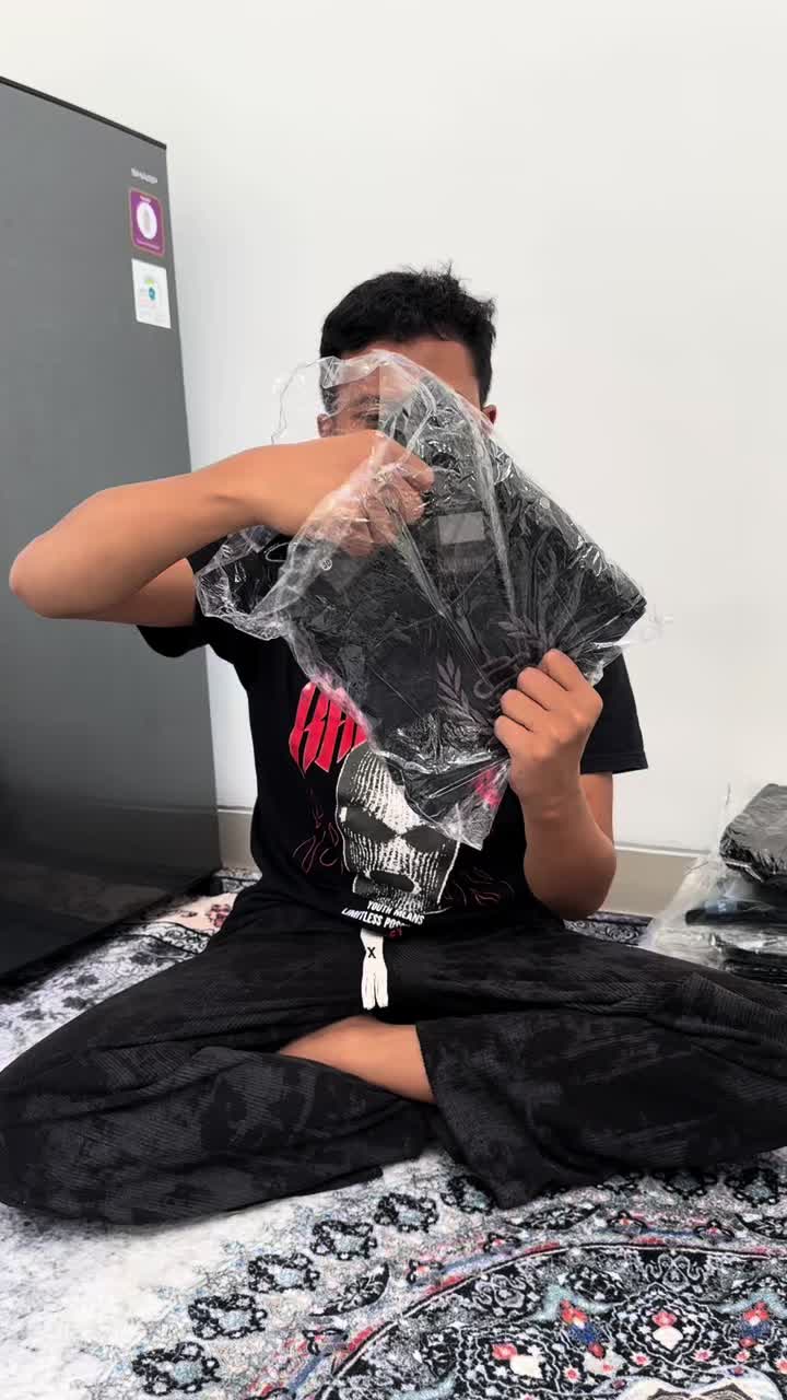 @𝘼𝙛𝙛𝙨𝙝𝙤𝙥_