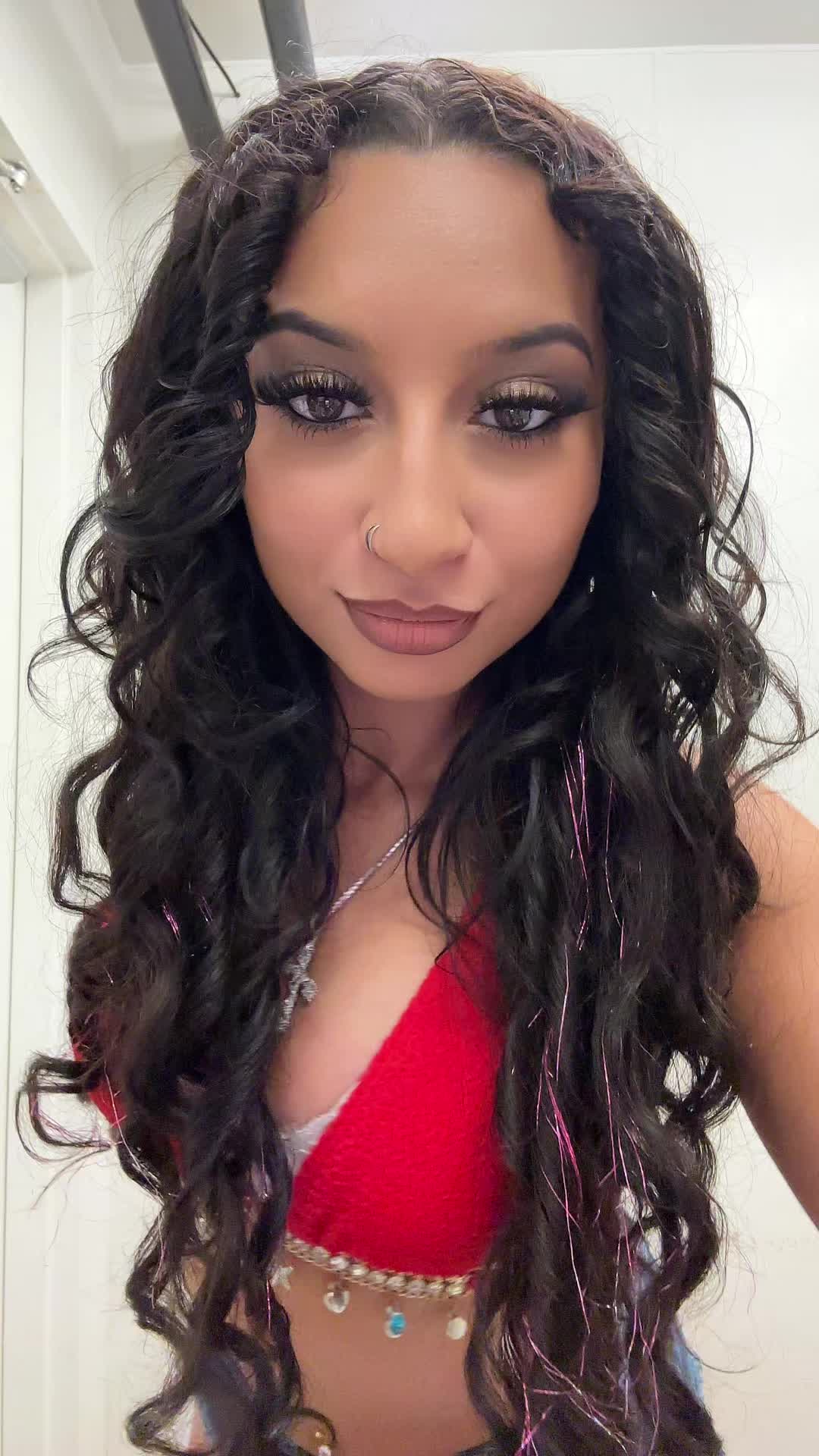 @pixellbae