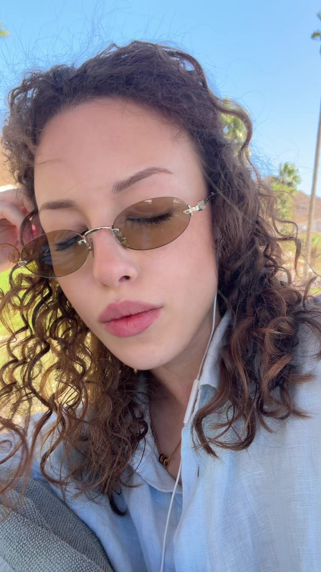 @vaszhur
