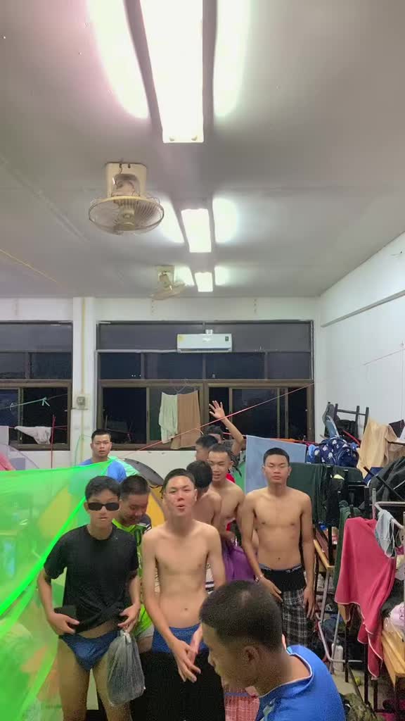 @ขวาเหล้าสีซ้ายเหล้าขาว