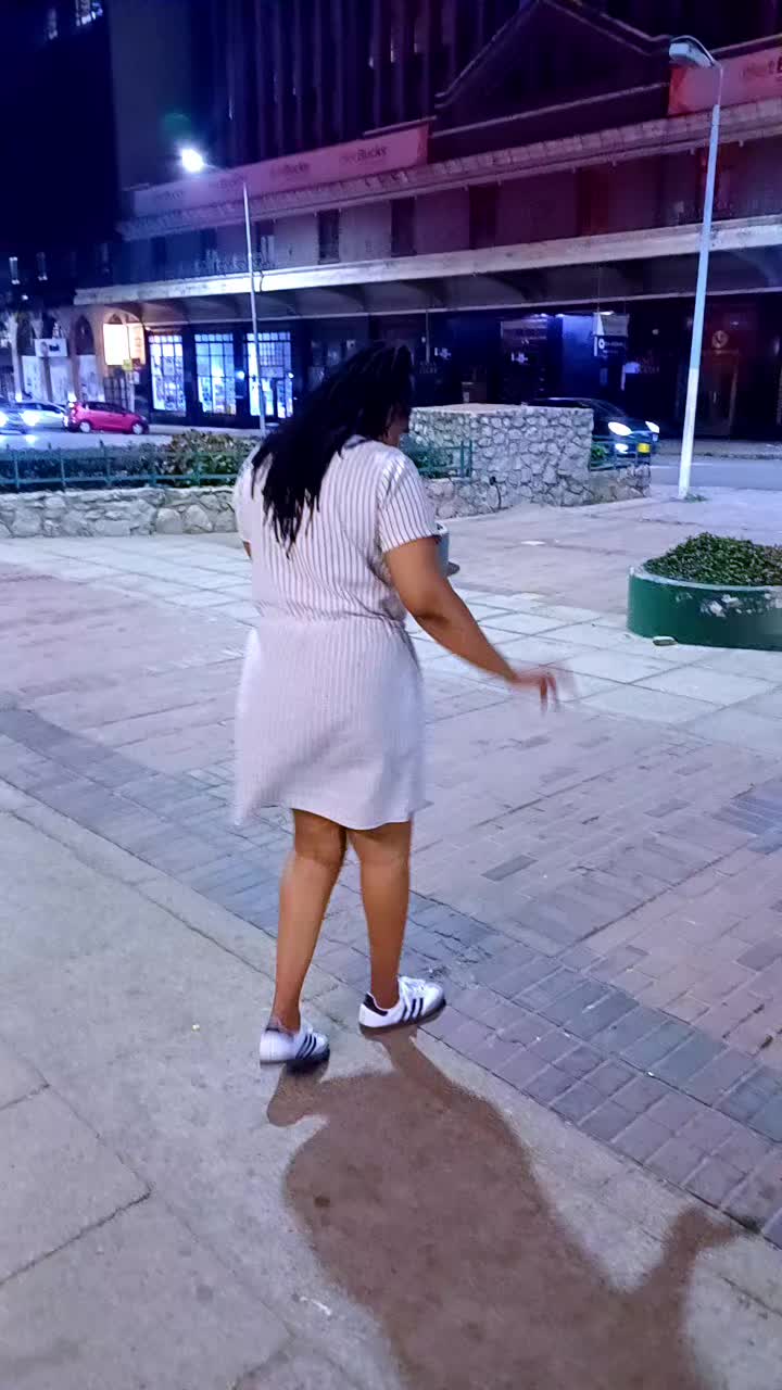 @pee