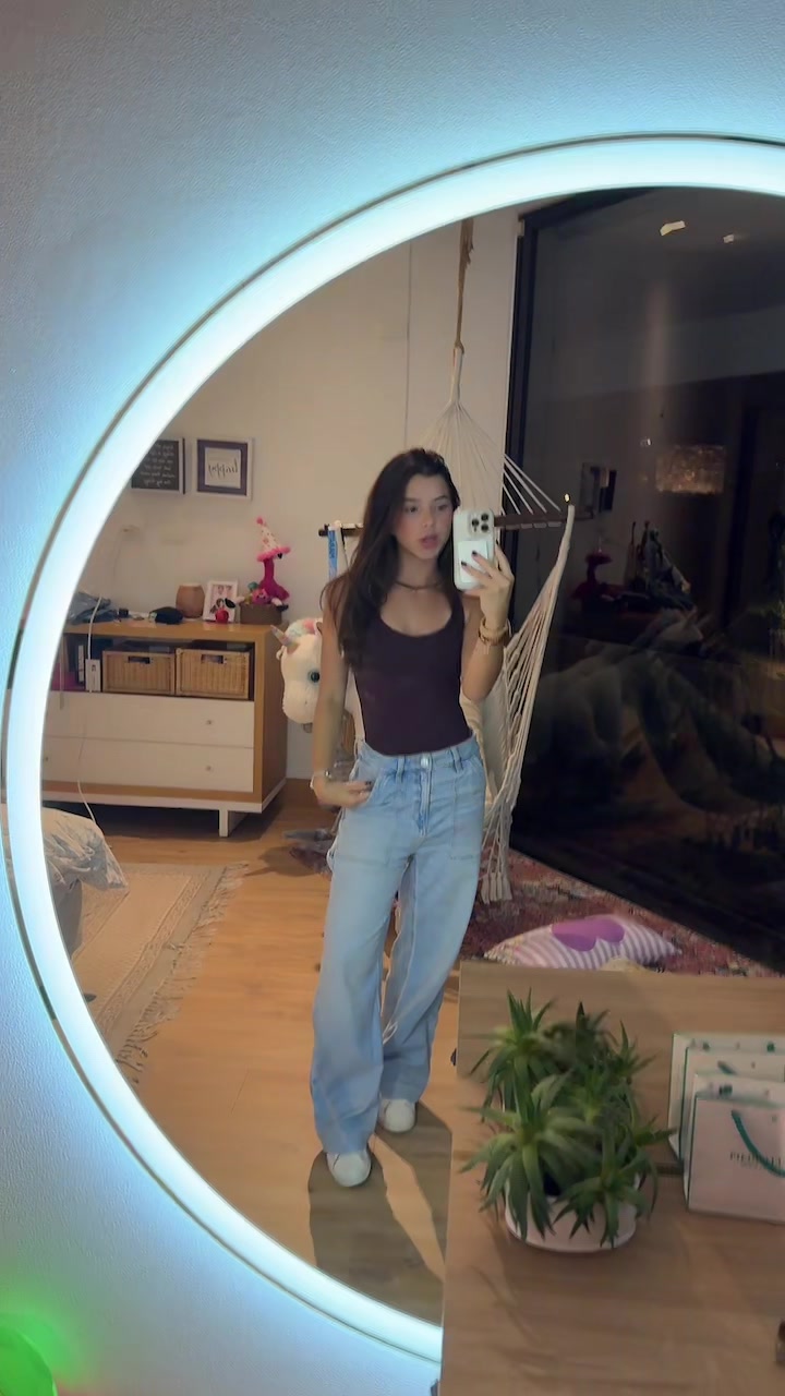 @Maria