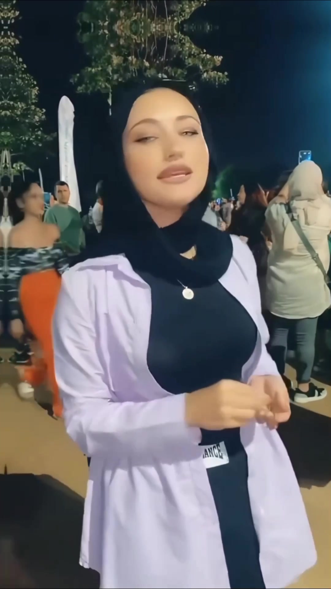 @Meryemponcik