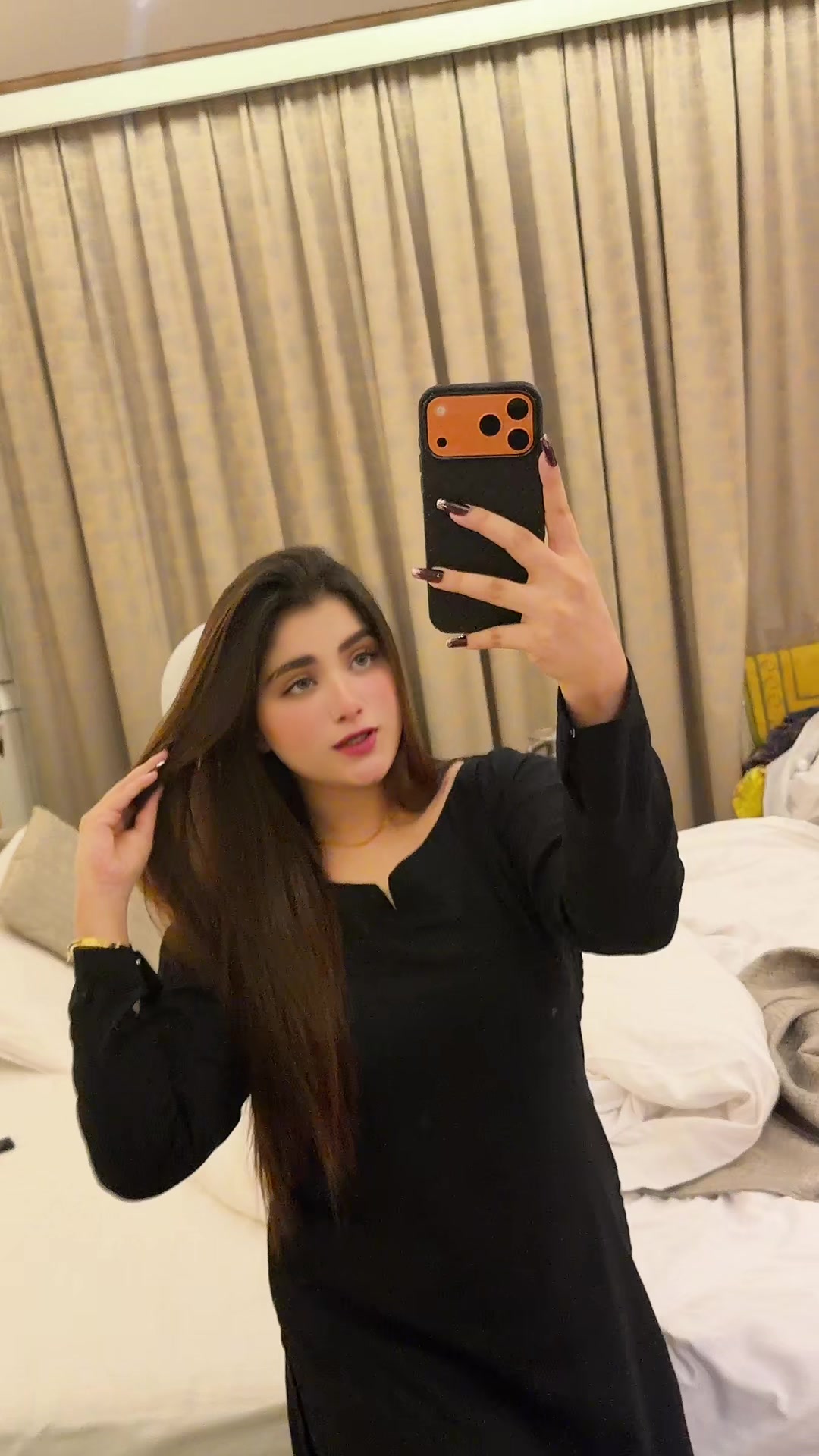 @Amna butt🌺