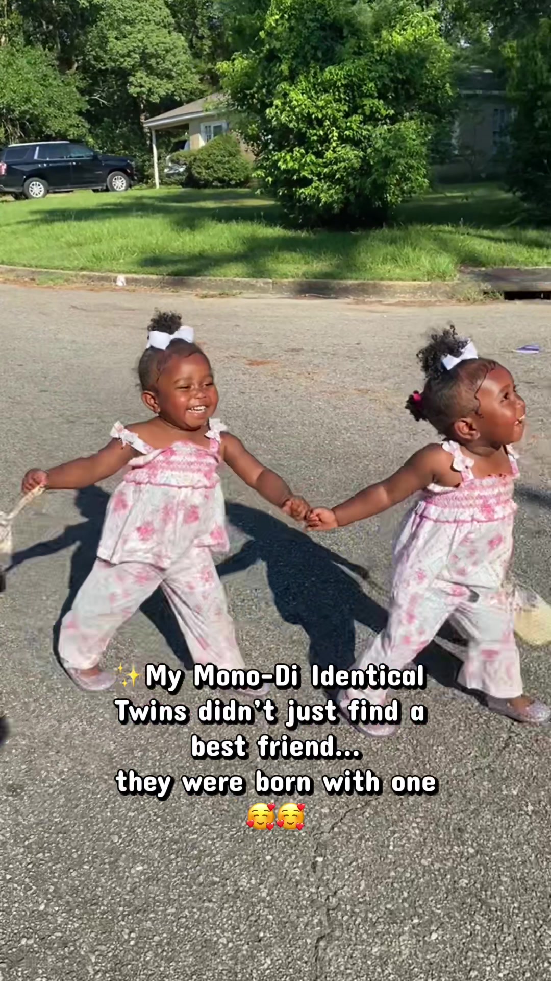 @twintasticpartyofsix
