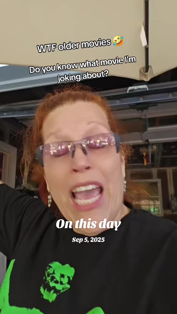 @Red Headed Horror (Jeanie)
