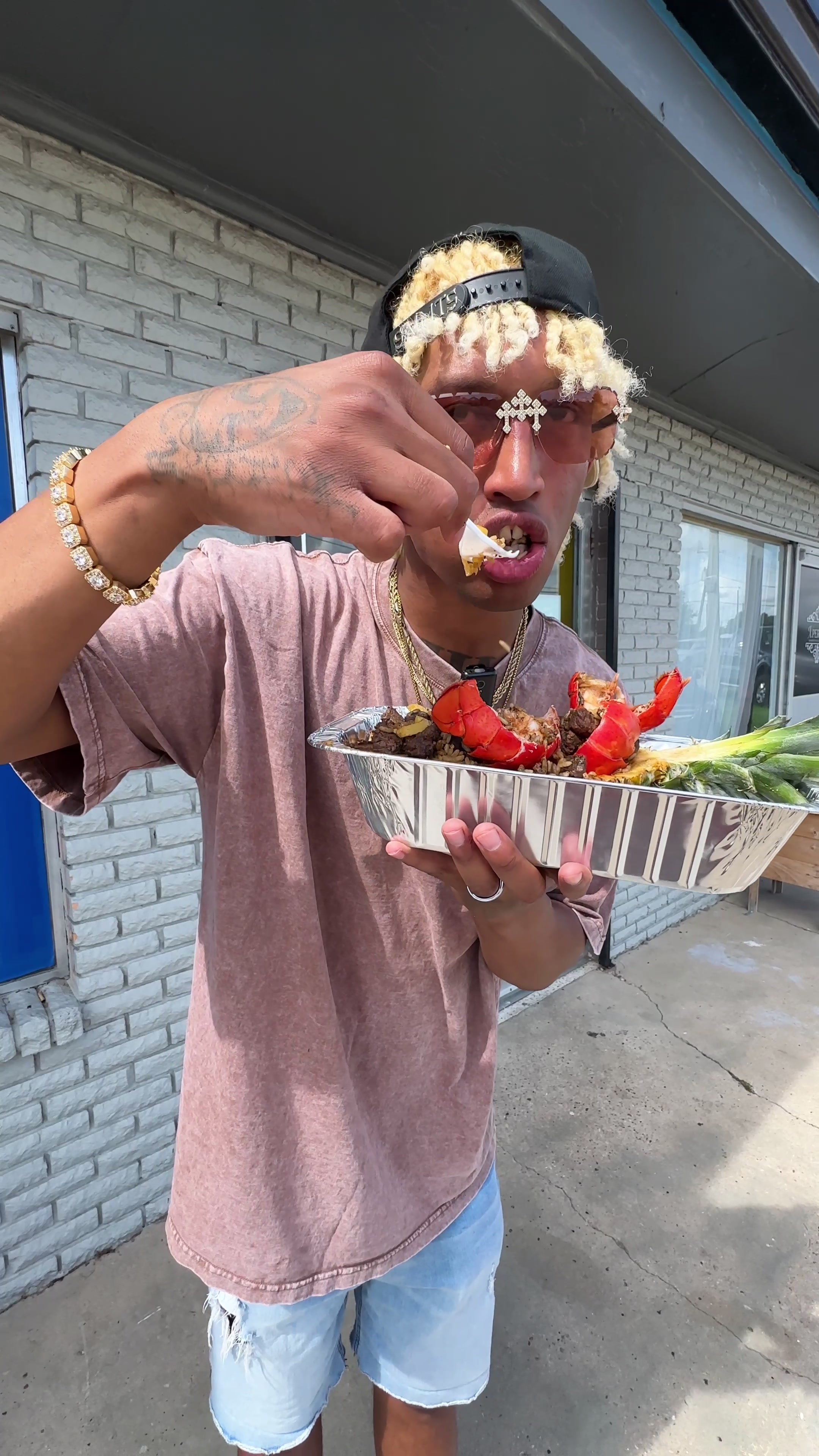 @KrazyBlondeboy