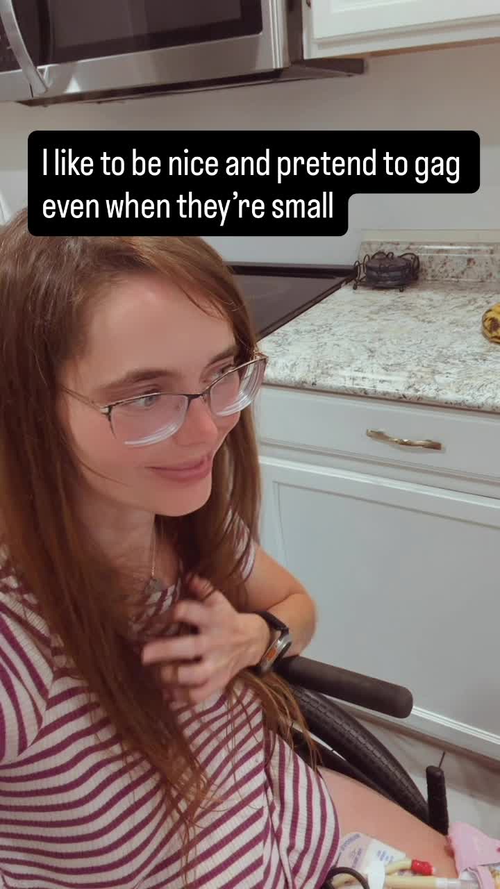@Mollysnowcone