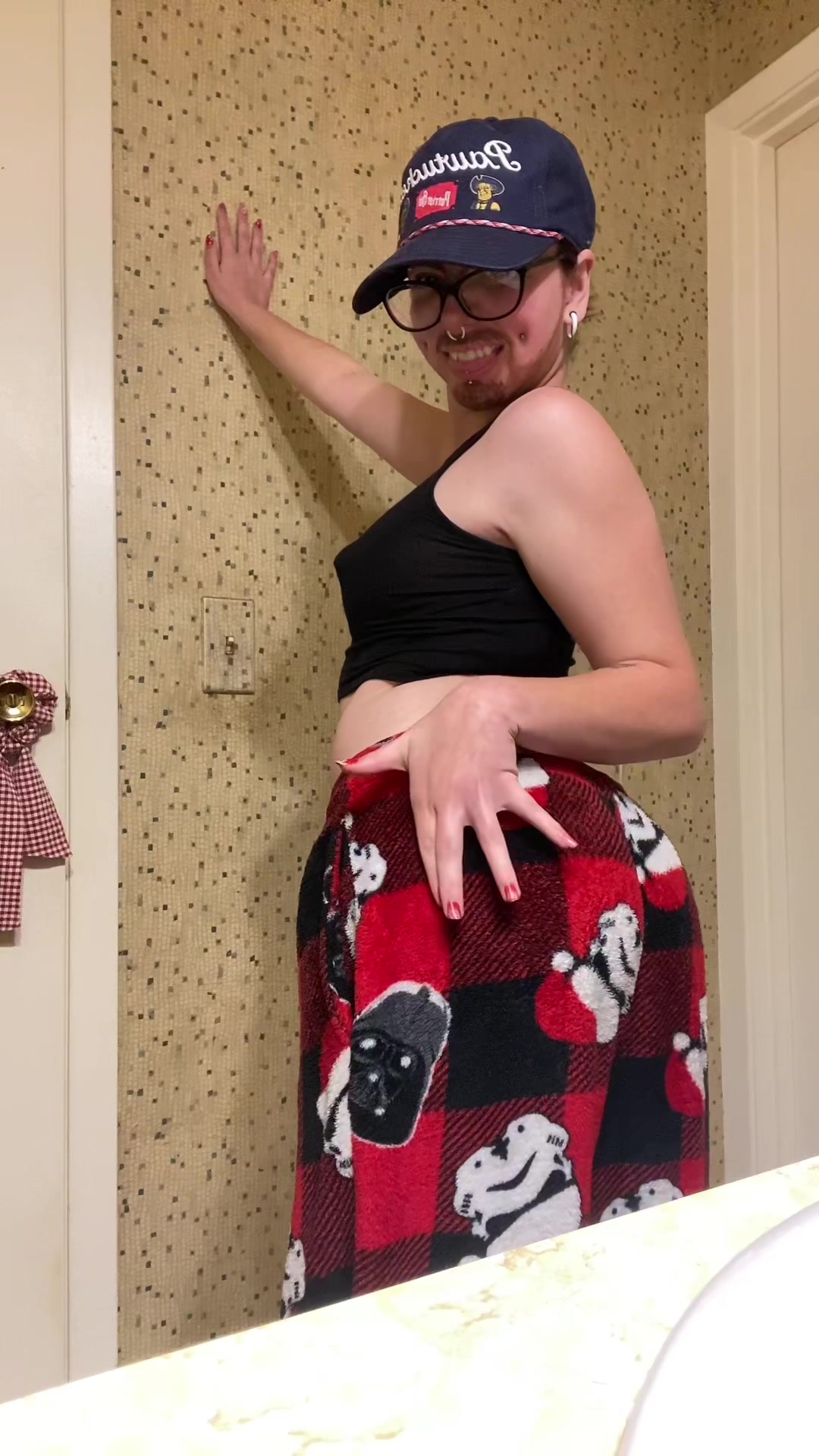 @Creamypenisonastretchoutanus
