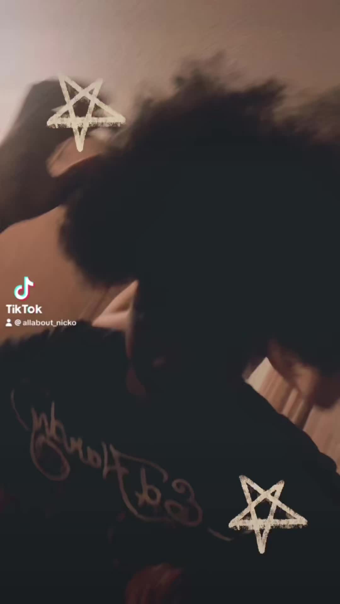 @allabout_nicko