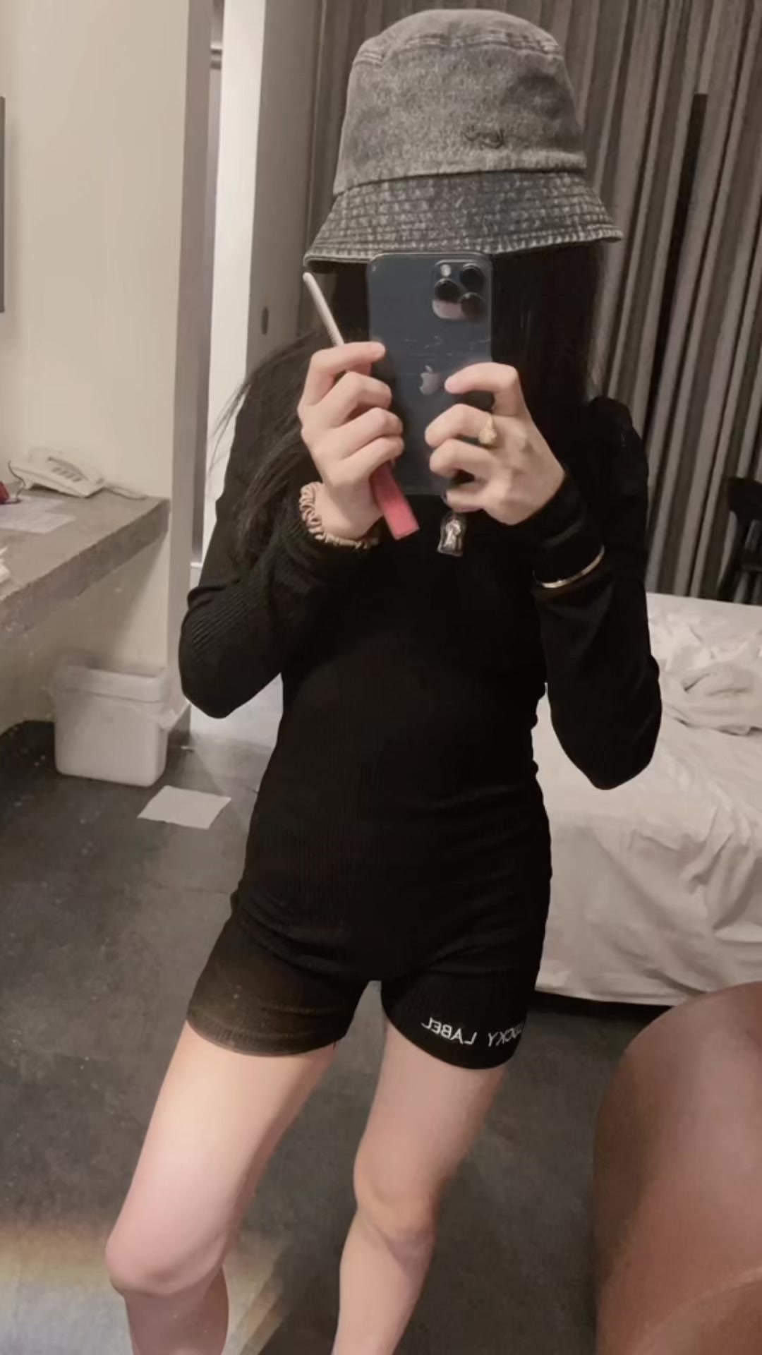 @Youn